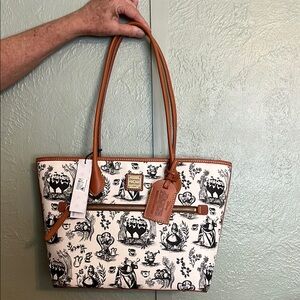 BNWT Disney Dooney & Bourke Alice in Wonderland Tote